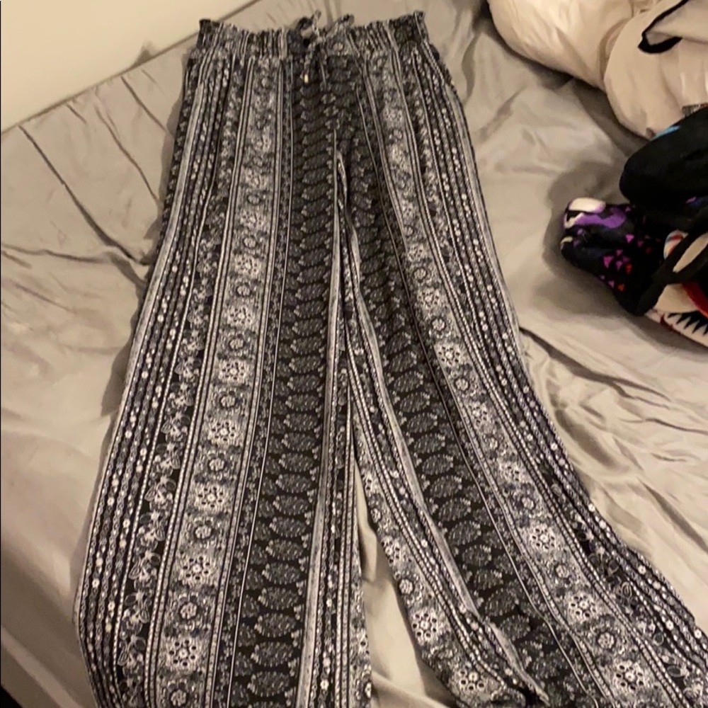 Wide leg stretch pants